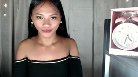 Miss Cheng online show from 13, 9, 2025