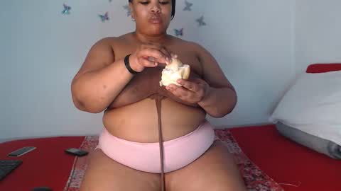 Snapshot of sexychill2000 chatting on 15, 9, 2025 SEXYCHILL online show from 15, 9, 2025