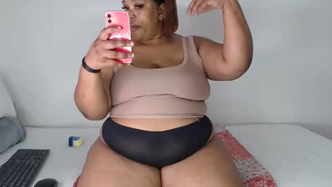 Snapshot of sexychill2000 chatting on 12, 11, 2025 SEXYCHILL online show from 12, 11, 2025