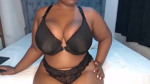 Snapshot of sexychocco_ chatting on 20, 9, 2025 sexychocco online show from 20, 9, 2025