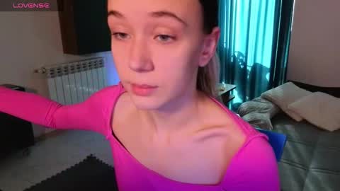 Snapshot of sexycocobutt chatting on 20, 11, 2025 Sophia online show from 20, 11, 2025