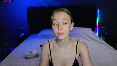 Snapshot of sexycocobutt chatting on 21, 5, 2026 Sophia online show from 21, 5, 2026