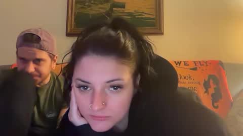 sexycouple41110 online show from 16, 1, 2026