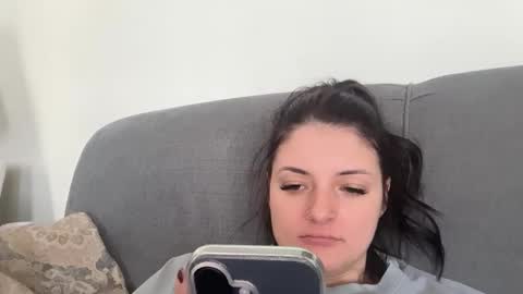 sexycouple41110 online show from 8, 2, 2026