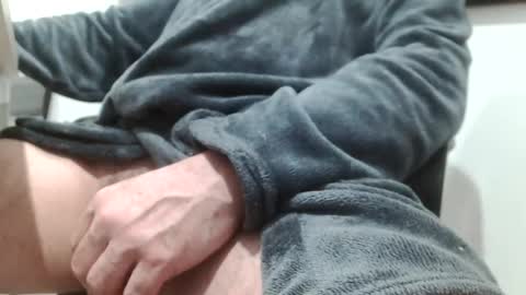 Snapshot of sexycouplextreme chatting on 8, 3, 2025 Sexycouplextreme online show from 8, 3, 2025