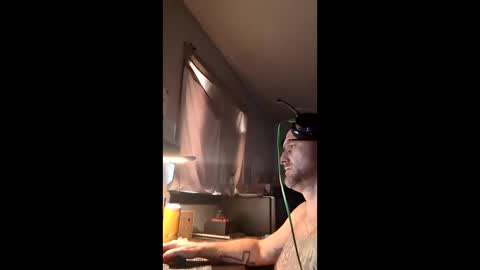 Snapshot of sexydaddy115851 chatting on 17, 1, 2026 Jasyn online show from 17, 1, 2026