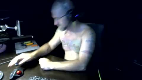 Snapshot of sexydaddy115851 chatting on 4, 6, 2026 Jasyn online show from 4, 6, 2026