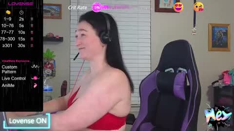 Snapshot of sexydistraction1 chatting on 10, 1, 2025  SexyDistraction  online show from 10, 1, 2025
