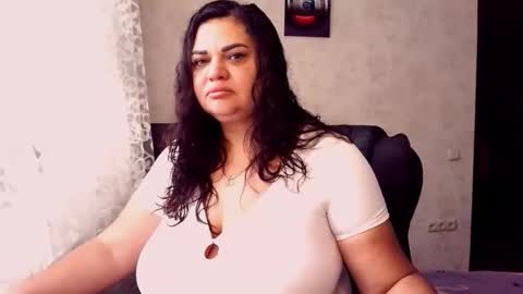 Snapshot of sexydollywoman chatting on 29, 11, 2025 sexydollywoman online show from 29, 11, 2025