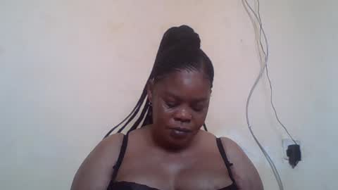 Snapshot of sexydove2 chatting on 9, 7, 2026 EMILY online show from 9, 7, 2026