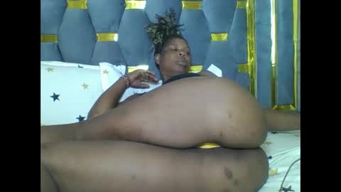 Snapshot of sexyebonygal chatting on 4, 12, 2025 QUINTER online show from 4, 12, 2025