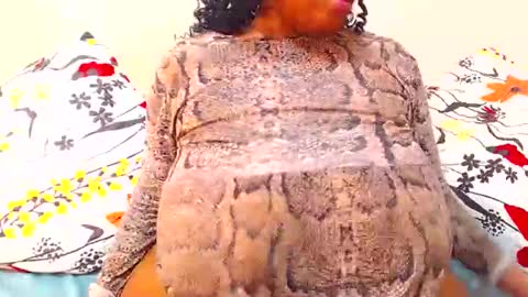 Snapshot of sexyebonylove89 chatting on 19, 2, 2026 sexyebonylove89 online show from 19, 2, 2026