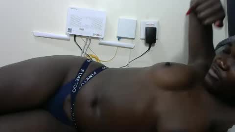 Snapshot of sexyfizzypop chatting on 24, 11, 2025 Fizzypop online show from 24, 11, 2025