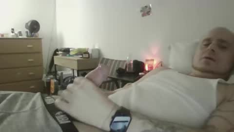 Snapshot of sexyfredy7722 chatting on 17, 12, 2025 sexyfredy7722 online show from 17, 12, 2025