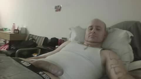 Snapshot of sexyfredy7722 chatting on 7, 1, 2026 sexyfredy7722 online show from 7, 1, 2026