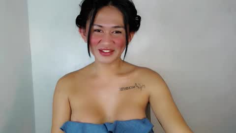 Snapshot of sexygigi_xox chatting on 3, 11, 2025 gigi online show from 3, 11, 2025