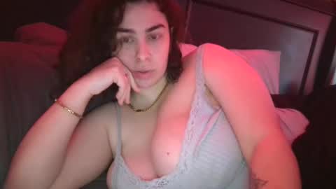 ETERNAL GODDESS WOMAN  online show from 21, 12, 2024