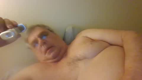 Snapshot of sexyiove chatting on 15, 4, 2026 chris online show from 15, 4, 2026
