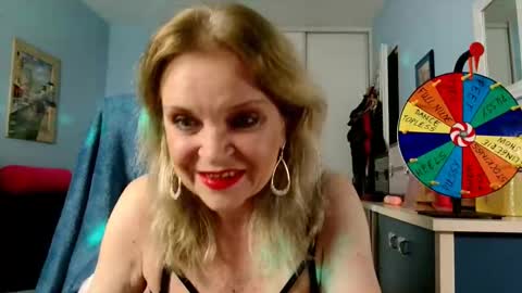 Jenny online show from 31, 10, 2025