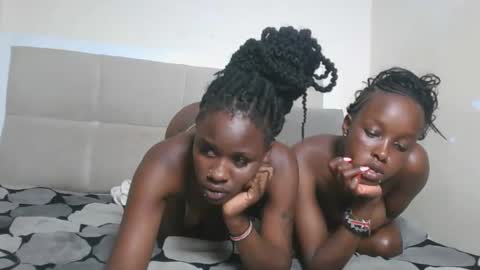 Snapshot of sexykiki18 chatting on 12, 1, 2026 sexykiki18 online show from 12, 1, 2026