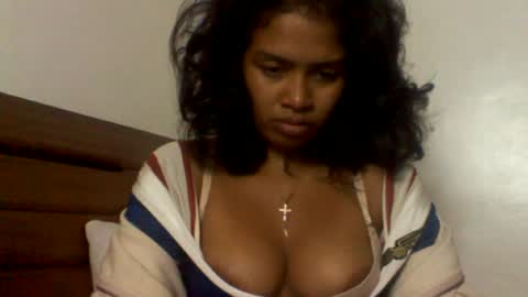 sexylarra12 online show from 4, 6, 2026