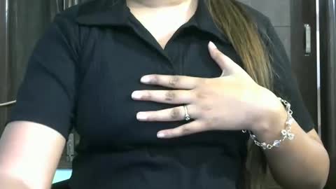 sexy lavanya online show from 19, 12, 2024