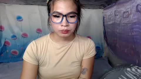 Snapshot of sexylaylia chatting on 7, 7, 2026 Laylia3 online show from 7, 7, 2026