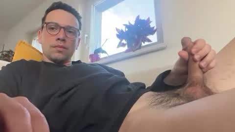 Snapshot of sexyleo8282 chatting on 3, 3, 2026 sexyleo8282 online show from 3, 3, 2026