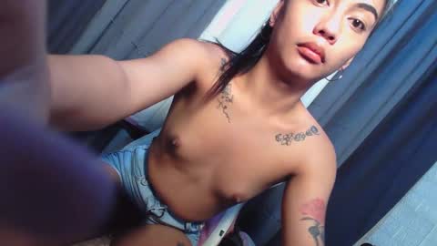 Snapshot of sexylovesappira chatting on 28, 12, 2024 maxine online show from 28, 12, 2024