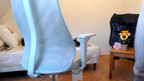 Vincent Vega online show from 12, 10, 2025