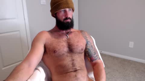 Snapshot of sexymanmk26 chatting on 29, 12, 2024 lets go private im ready to play pvt cum online show from 29, 12, 2024