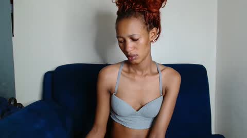 sexymaxxine online show from 3, 2, 2026