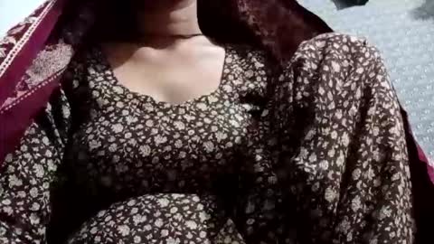 Snapshot of sexymaya8642 chatting on 6, 11, 2025 sexymaya8642 online show from 6, 11, 2025