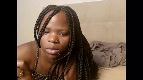 Miss mia online show from 6, 10, 2025