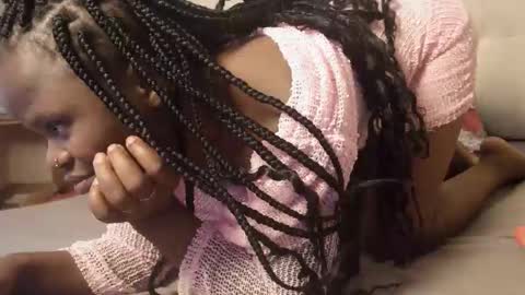 Miss mia online show from 12, 10, 2025