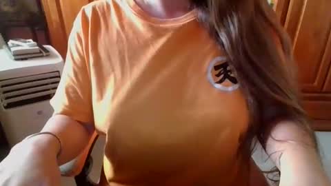 Snapshot of sexymisss24 chatting on 16, 9, 2025 sexymisss24 online show from 16, 9, 2025