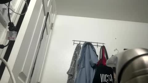 Snapshot of sexymixedcouple9693 chatting on 9, 9, 2025 sexymixedcouple9693 online show from 9, 9, 2025