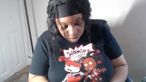 Snapshot of sexymona1218 chatting on 6, 6, 2026 SexyMona online show from 6, 6, 2026