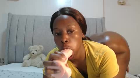 sexymonalisa1 online show from 28, 3, 2026