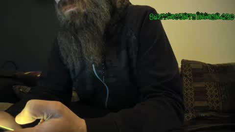Snapshot of sexymountainman420 chatting on 17, 2, 2025 Sexymountainman420 online show from 17, 2, 2025