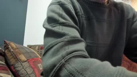 Snapshot of sexymountainman420 chatting on 11, 10, 2025 Sexymountainman420 online show from 11, 10, 2025