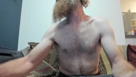 Snapshot of sexymountainman420 chatting on 15, 11, 2025 Sexymountainman420 online show from 15, 11, 2025