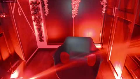 Snapshot of sexynaf chatting on 3, 11, 2025 N A F online show from 3, 11, 2025