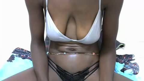 sexynana2001 online show from 13, 4, 2026