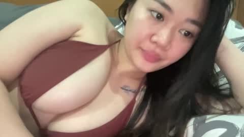 Snapshot of sexypenguin13 chatting on 27, 10, 2025 sexypenguin13 online show from 27, 10, 2025