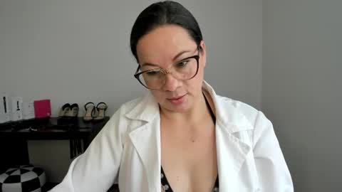 Snapshot of sexypsychologist chatting on 23, 9, 2025 Sexy Psychologist online show from 23, 9, 2025