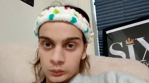 Snapshot of sexyshayla_twink chatting on 4, 12, 2025 sexyshayla_twink online show from 4, 12, 2025