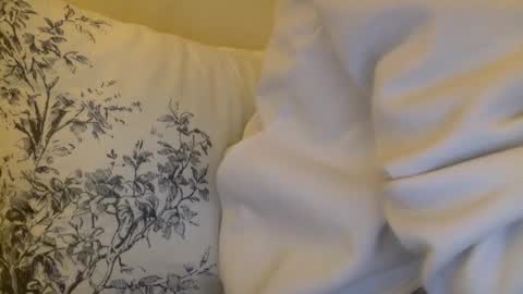 Snapshot of sexyshubham1 chatting on 24, 11, 2025 sexyshubham1 online show from 24, 11, 2025