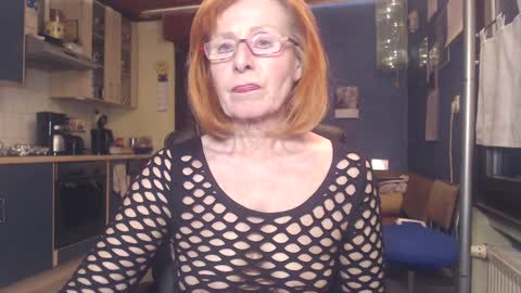 Snapshot of sexysilvie3112 chatting on 12, 1, 2025 Silvie online show from 12, 1, 2025