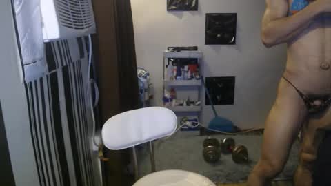 Snapshot of sexystrongcum chatting on 28, 10, 2025 sexystrongcum online show from 28, 10, 2025